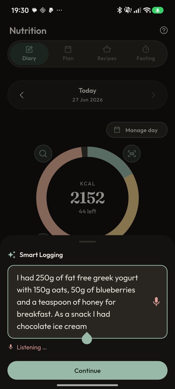 Smart-Logging review screen with recognised foods, calories and macros